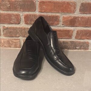 Croft & Barrow Black Slip-On Leather Loafers Worn Once. Core Technology